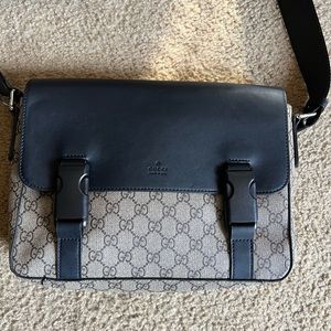 Gucci crossbody bag